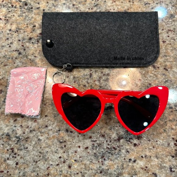 Vintage heart shaped sunglasses main image 7